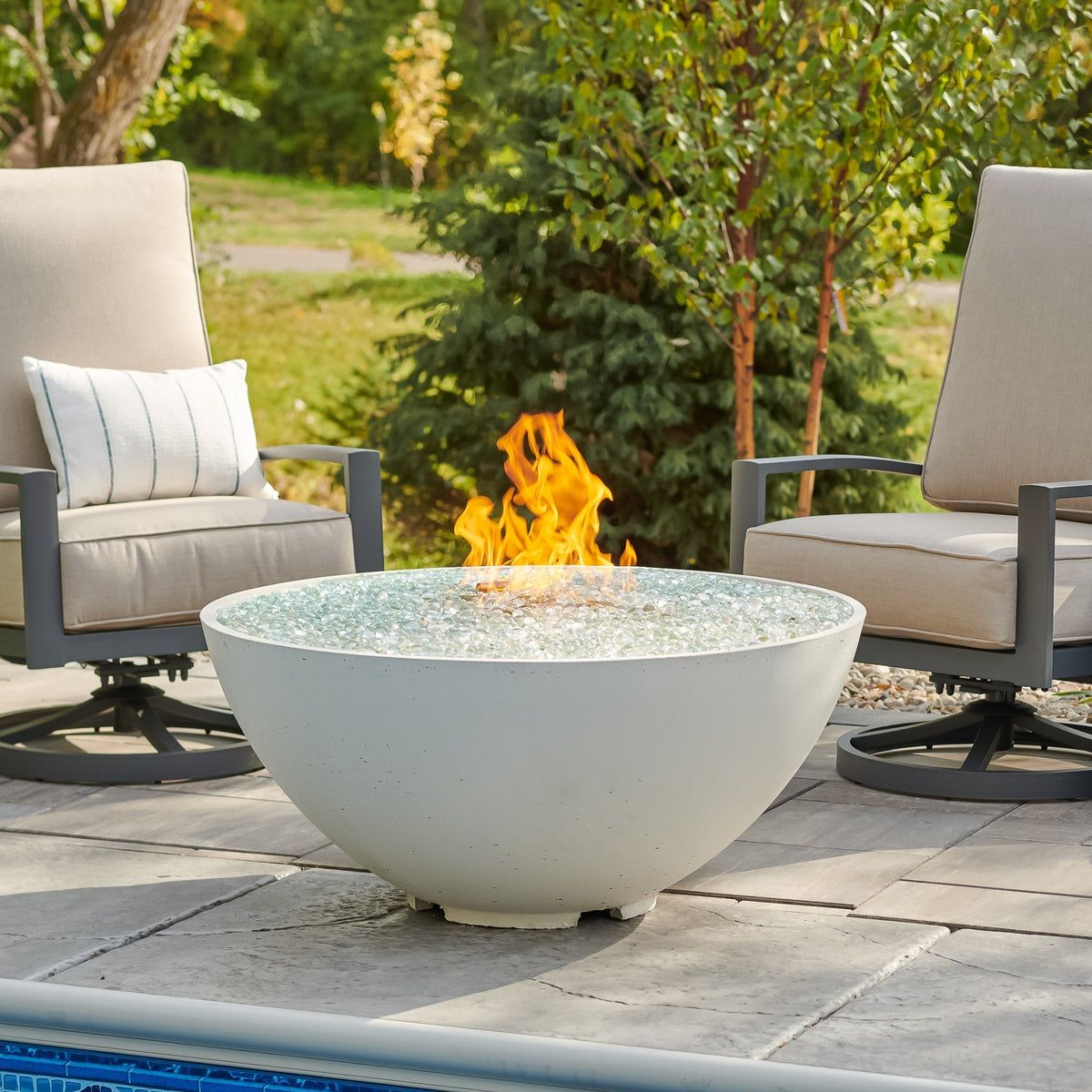 The Outdoor GreatRoom Company Cove 42" Concrete Edge Gas Fire Pit Bowl