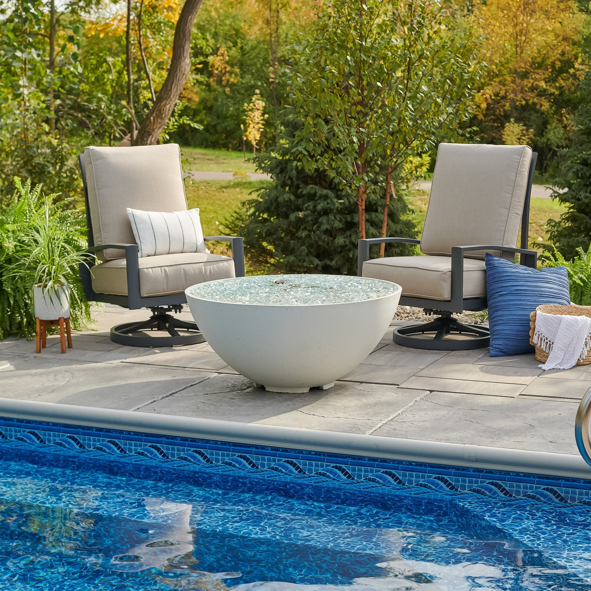 The Outdoor GreatRoom Company Cove 42" Concrete Edge Gas Fire Pit Bowl